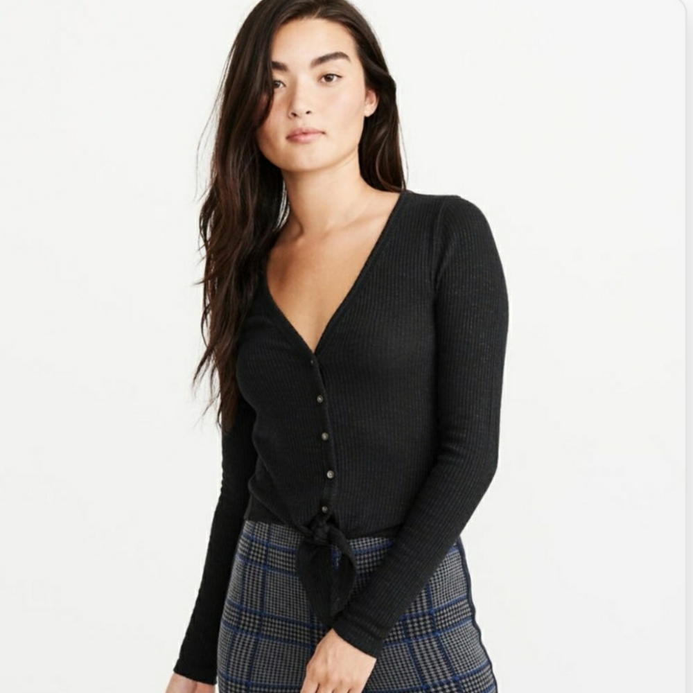 Abercrombie and Fitch Tie Front Top